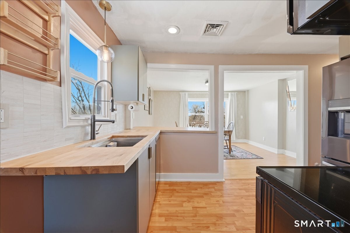 76 Gay Hill Road Photo 14