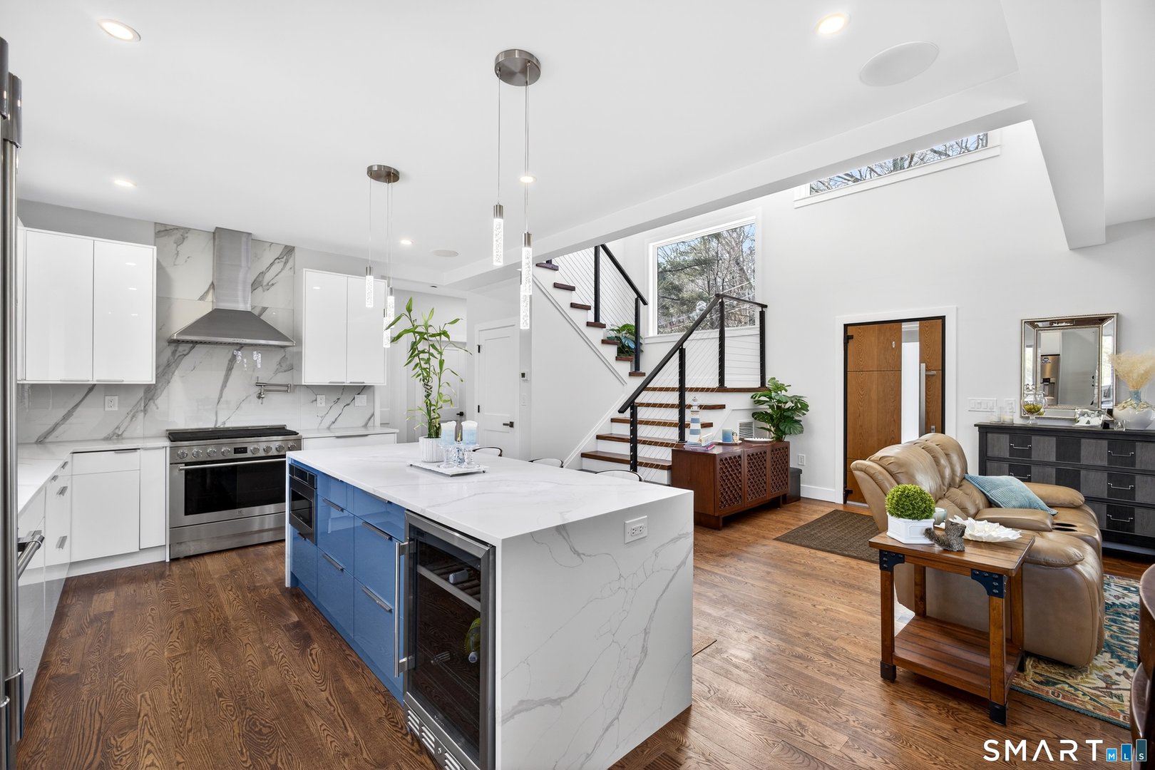 16 Cornwall Road Photo 5