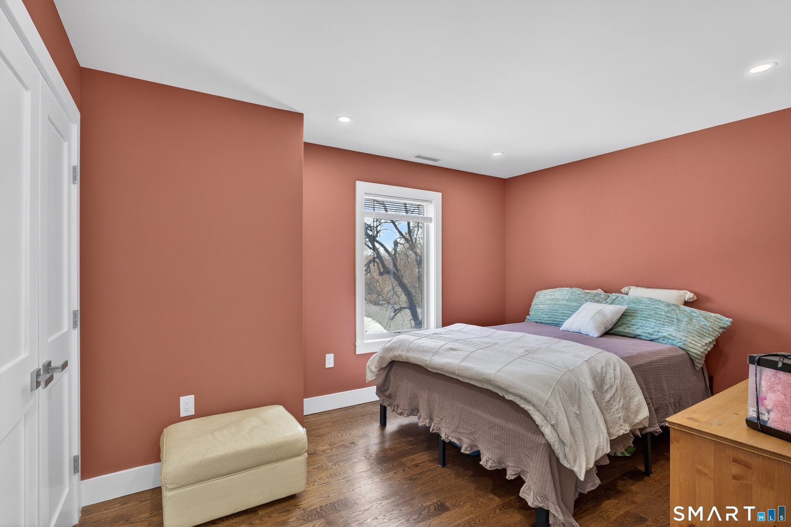 16 Cornwall Road Photo 20