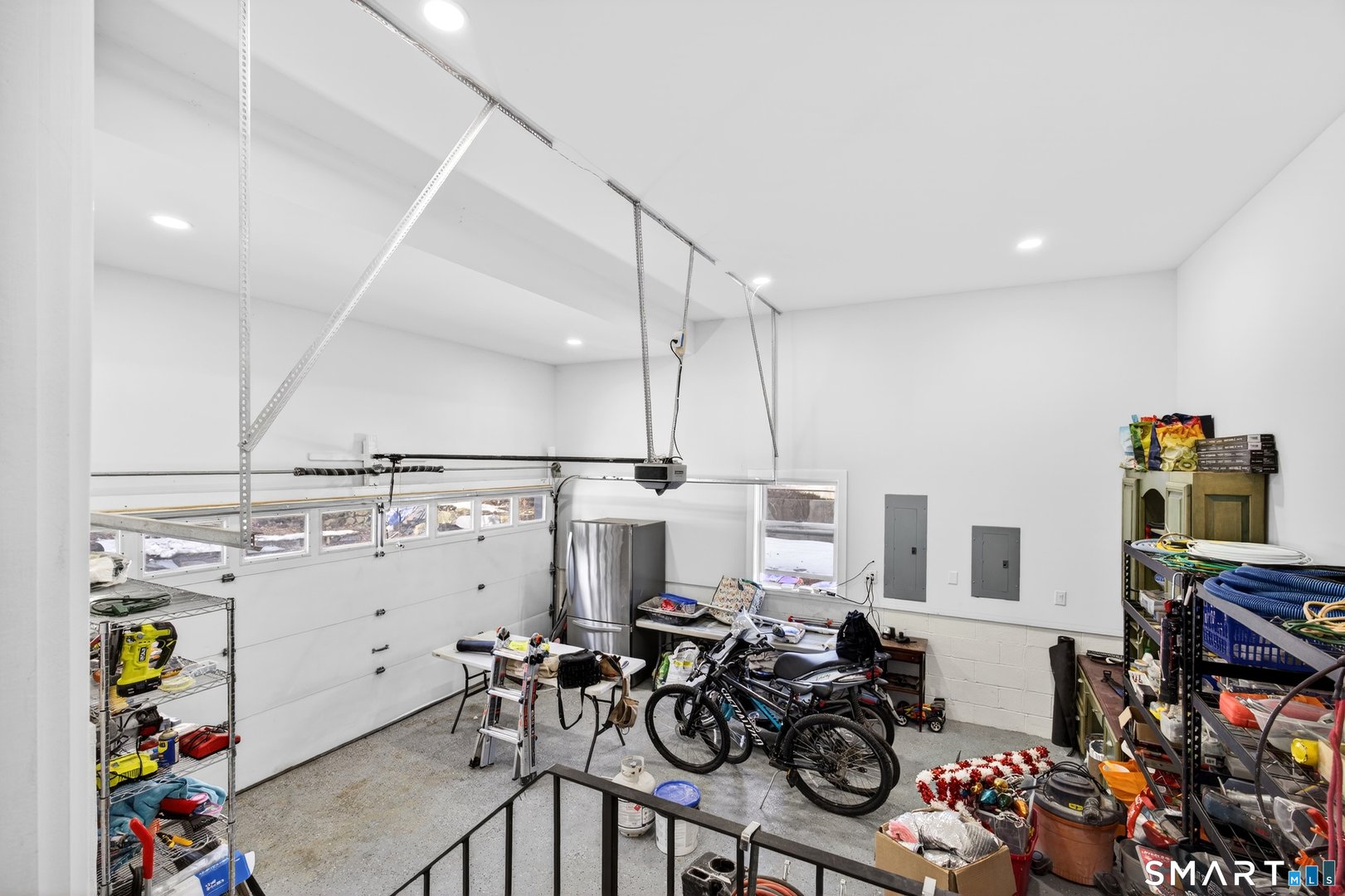 16 Cornwall Road Photo 32