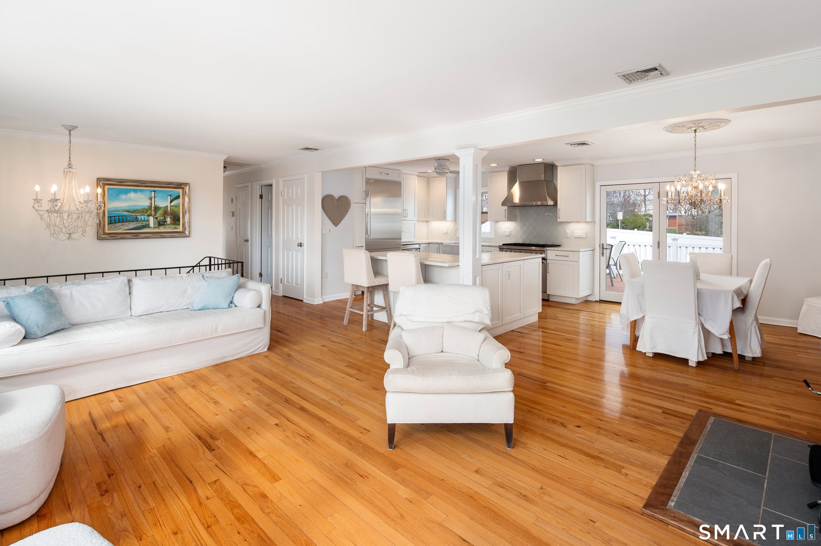 22 Auldwood Road Photo 4