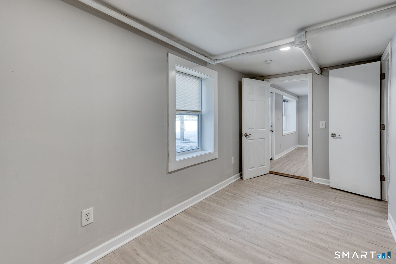 41 East High Street Photo 12