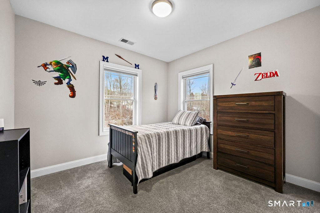 399 Hill Road Photo 27