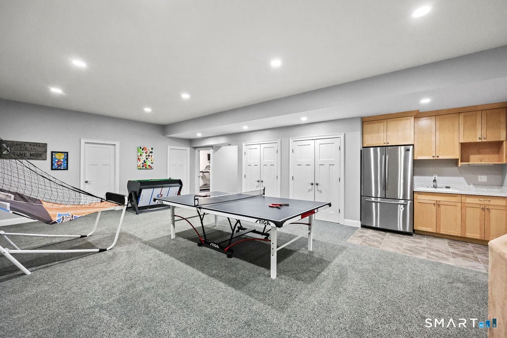 399 Hill Road Photo 32