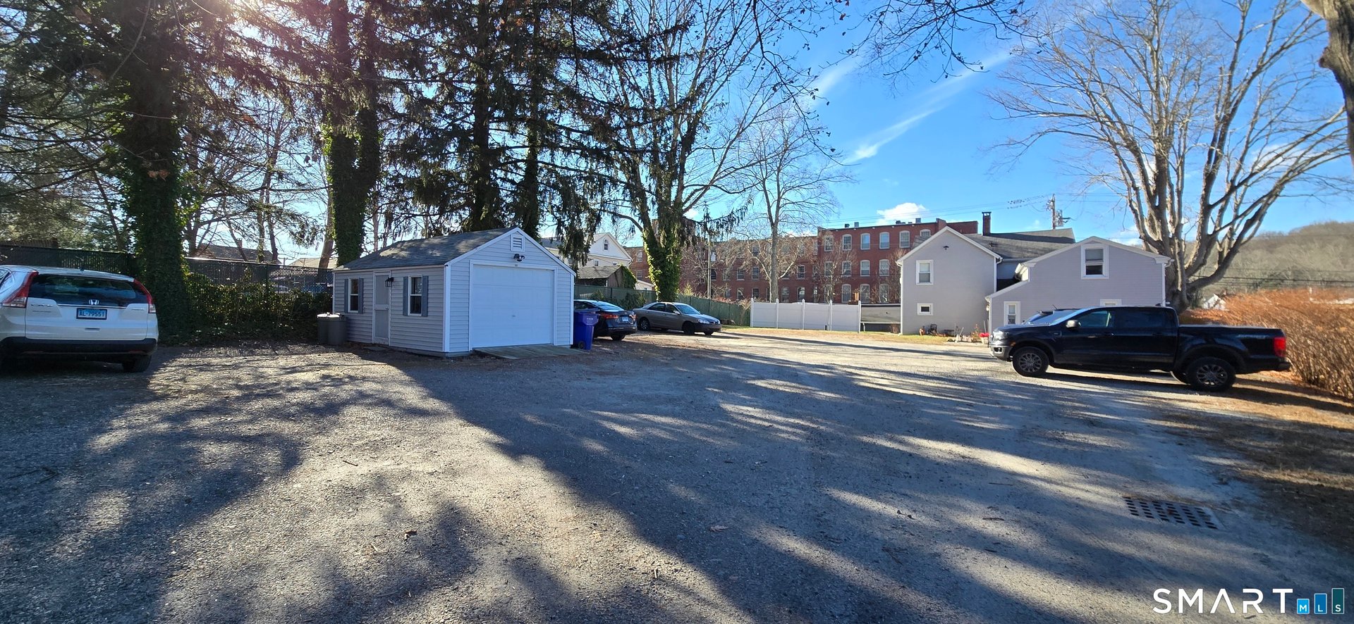 87 Main Street Photo 6