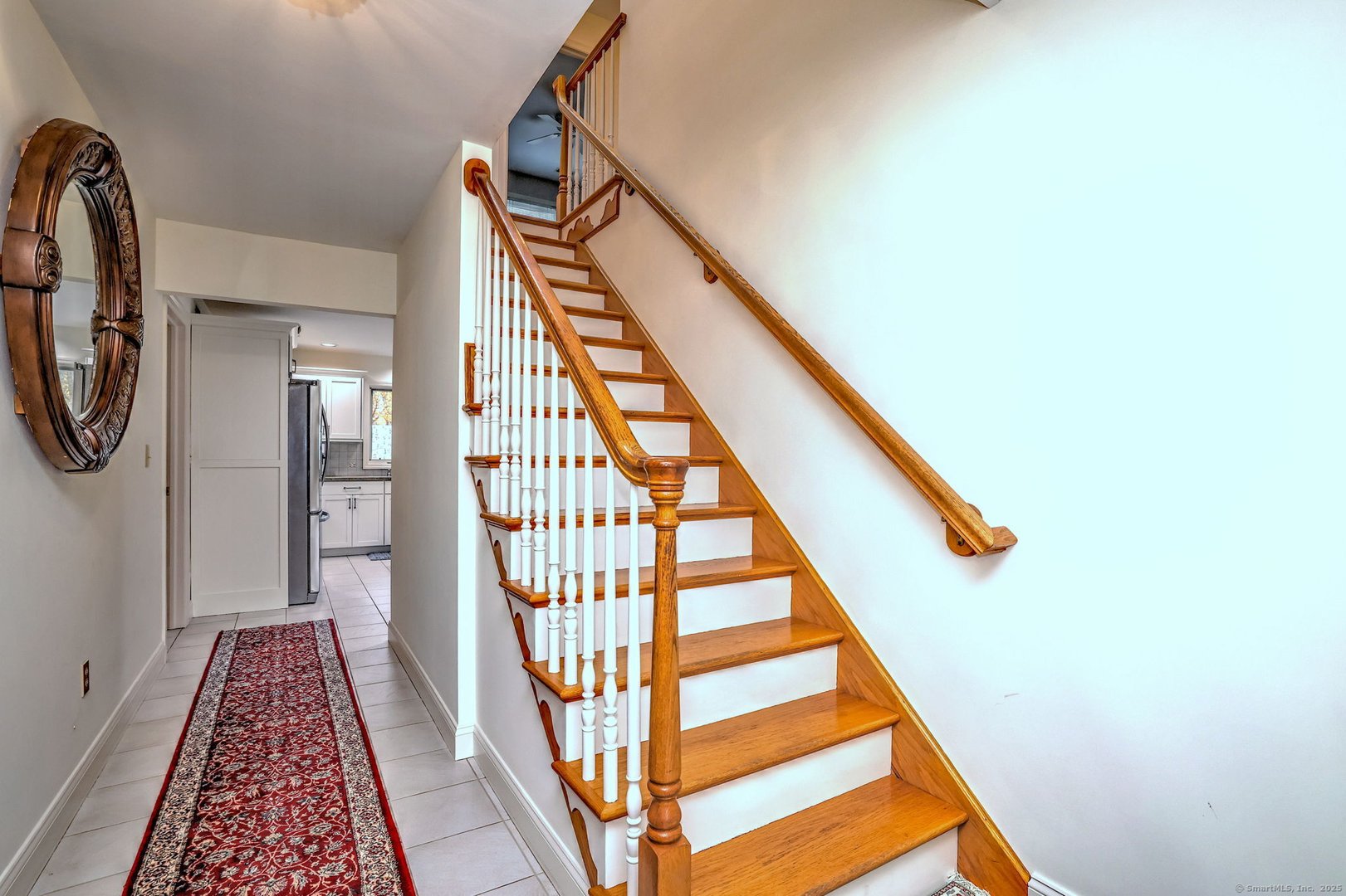 920 Green Circle Photo 24