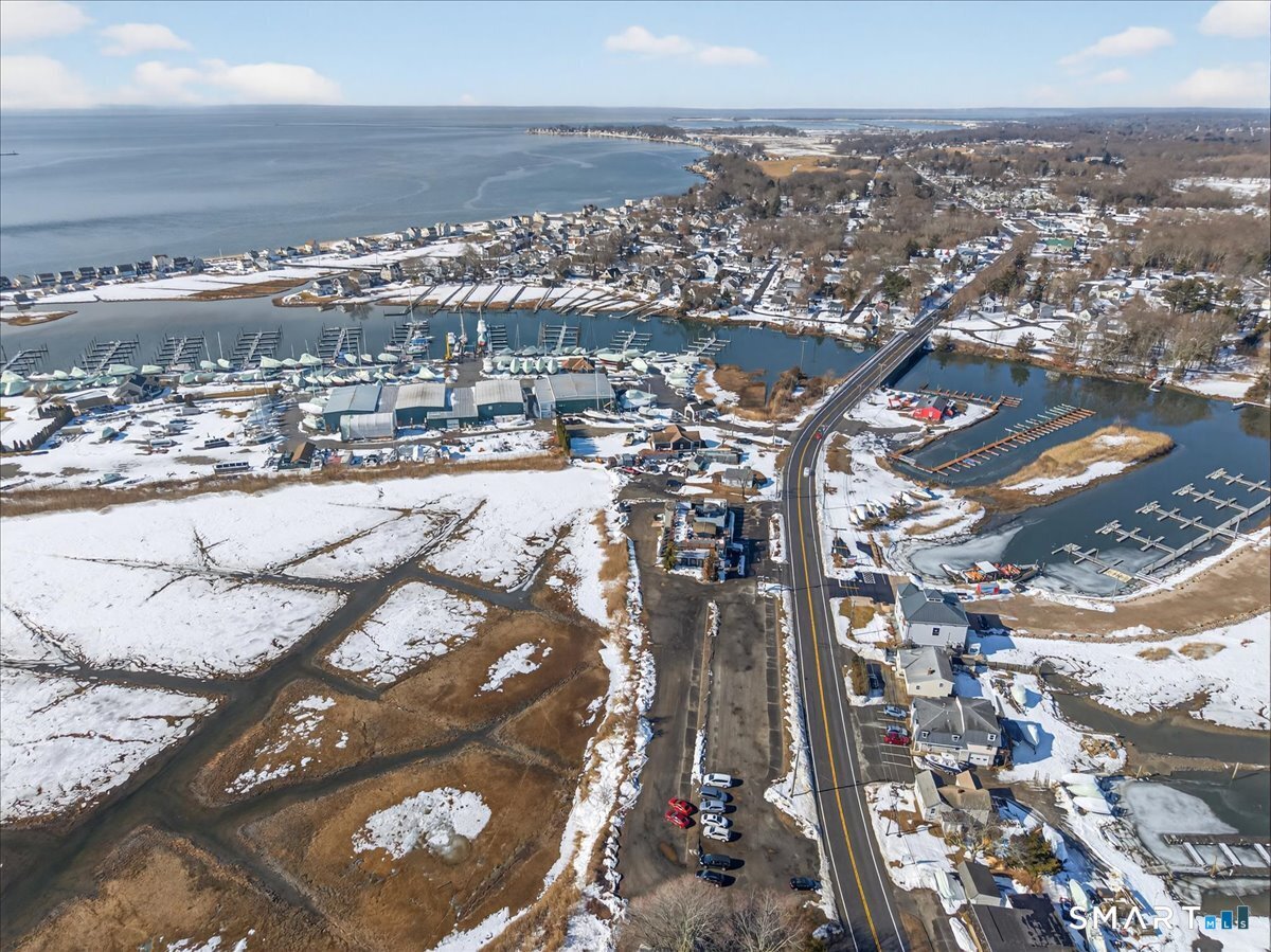 359 Boston Post Road Photo 35