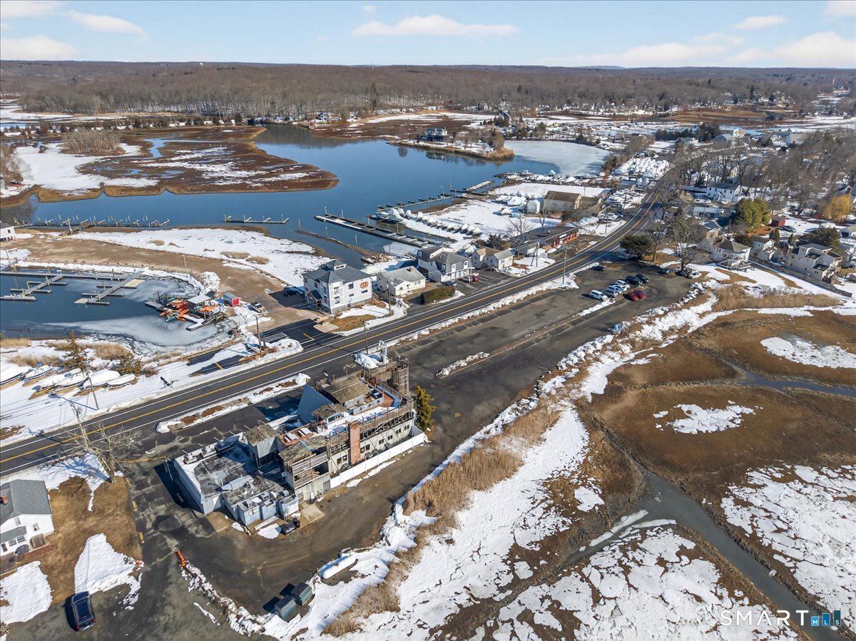 359 Boston Post Road Photo 36