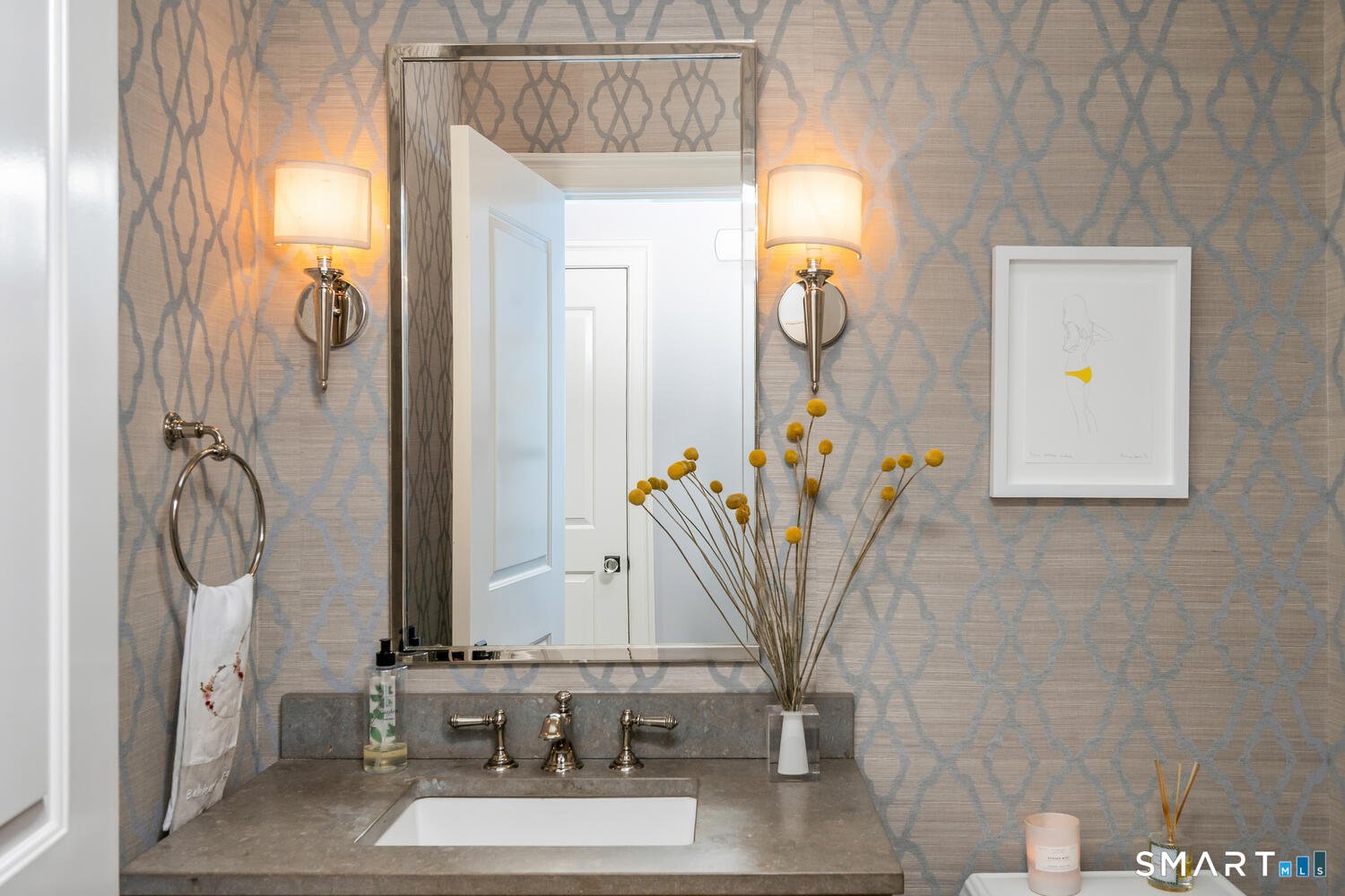 304 Brookside Road Photo 16