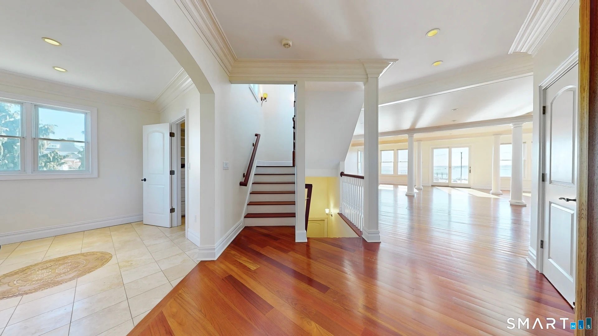 590 Gulf Street Photo 15