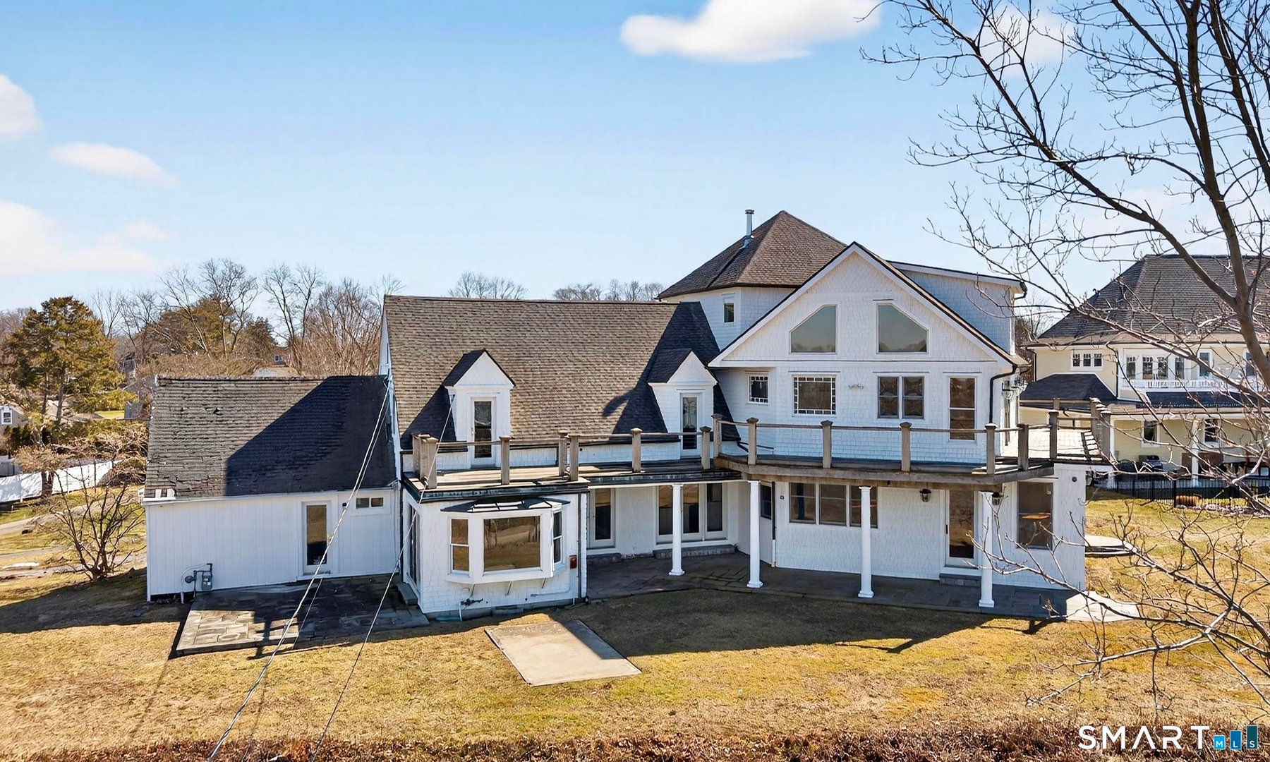 590 Gulf Street Photo 29