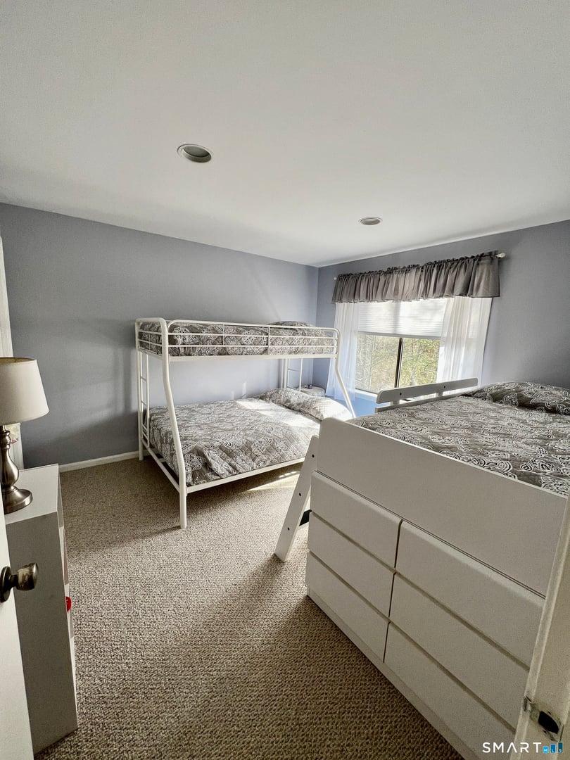 373 Trailsend Drive Photo 14