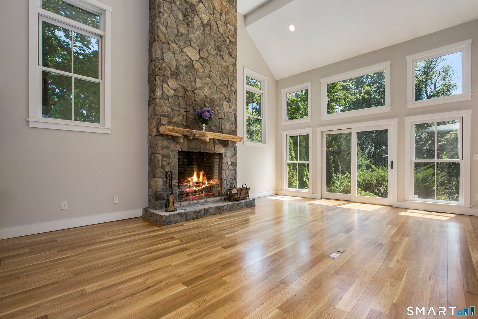 14 Burr Road Photo 9