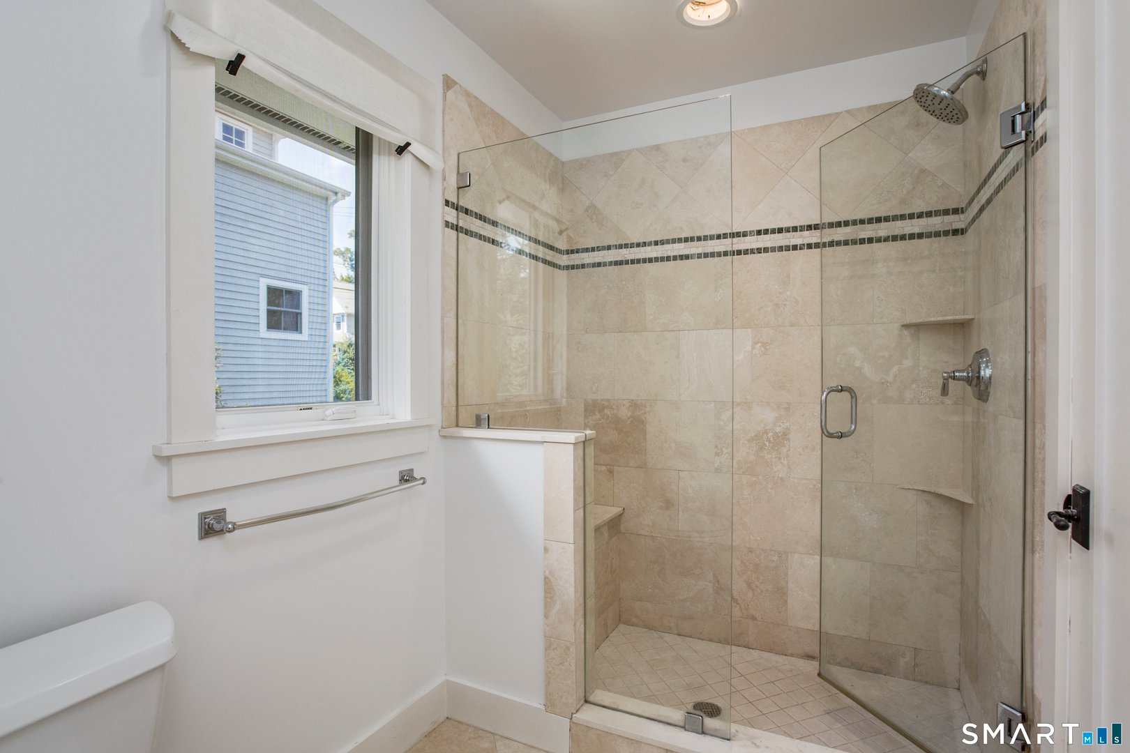 14 Burr Road Photo 16