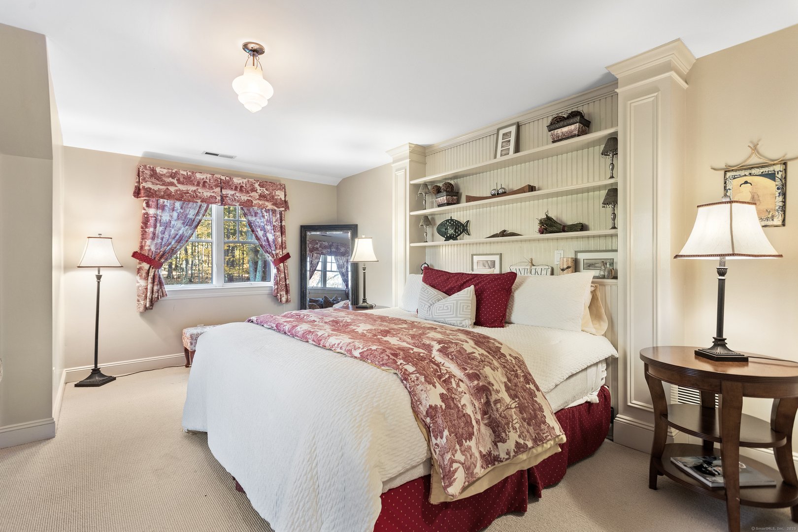 6 Winthrop Hills Photo 24