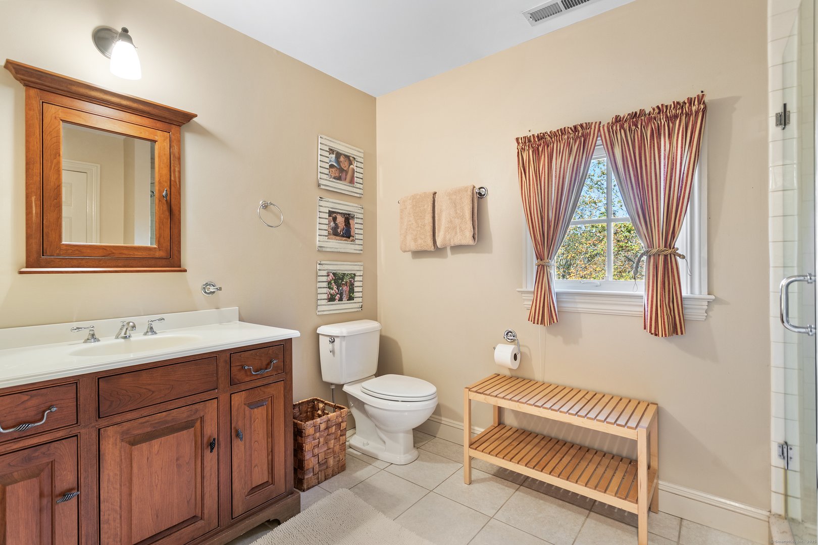 6 Winthrop Hills Photo 25