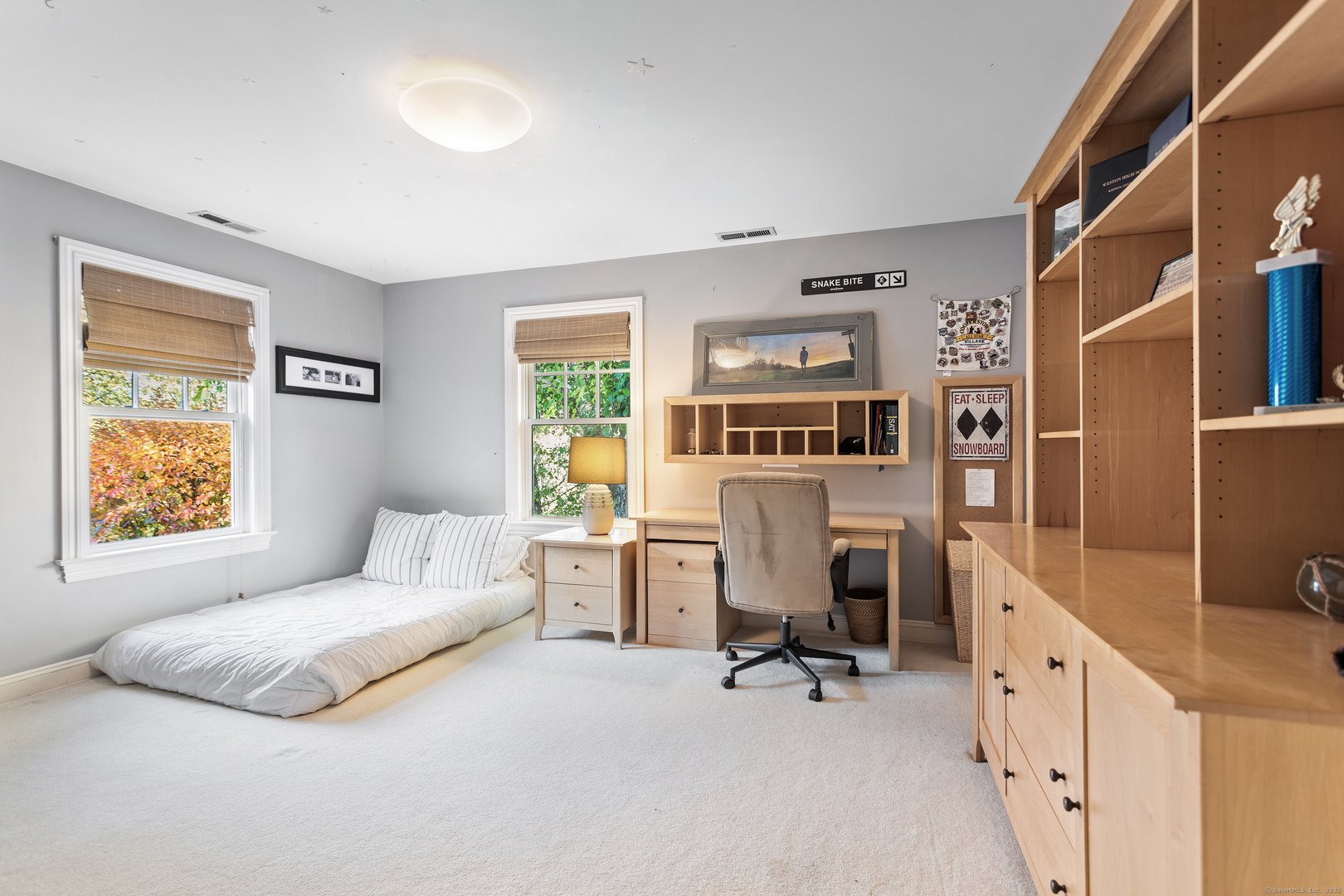 6 Winthrop Hills Photo 26