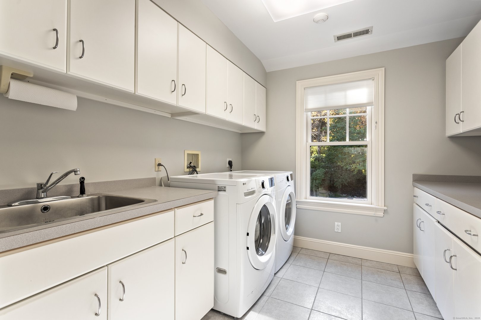 6 Winthrop Hills Photo 30