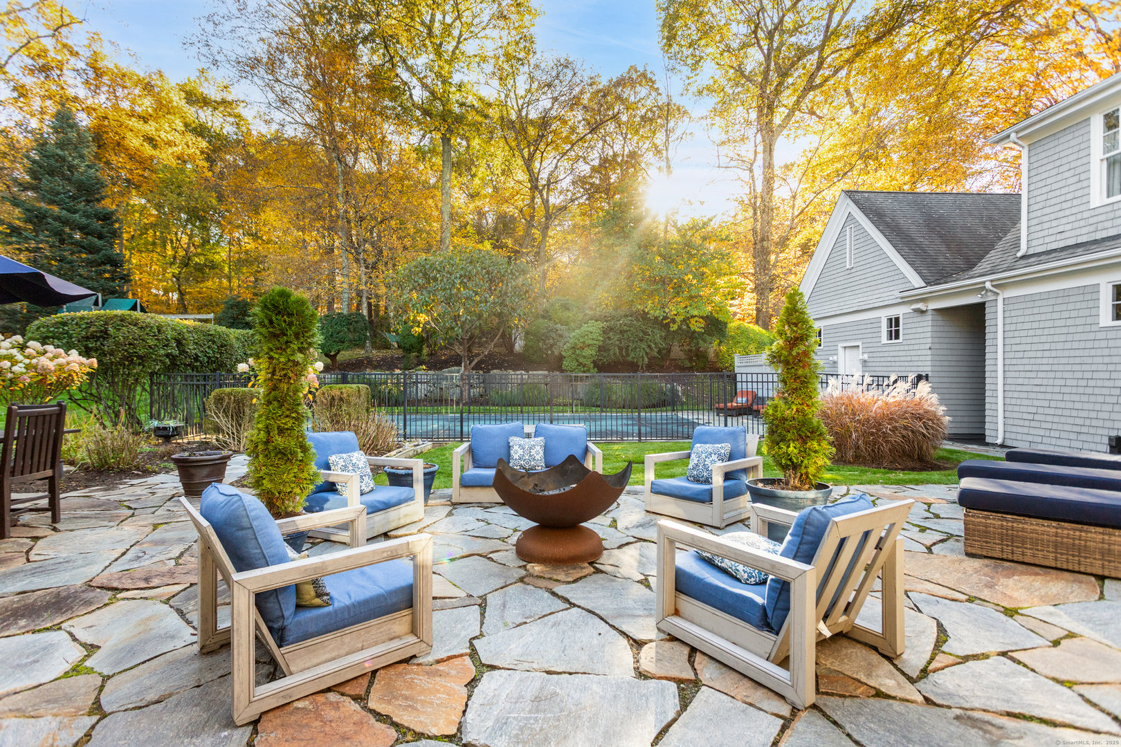 6 Winthrop Hills Photo 34