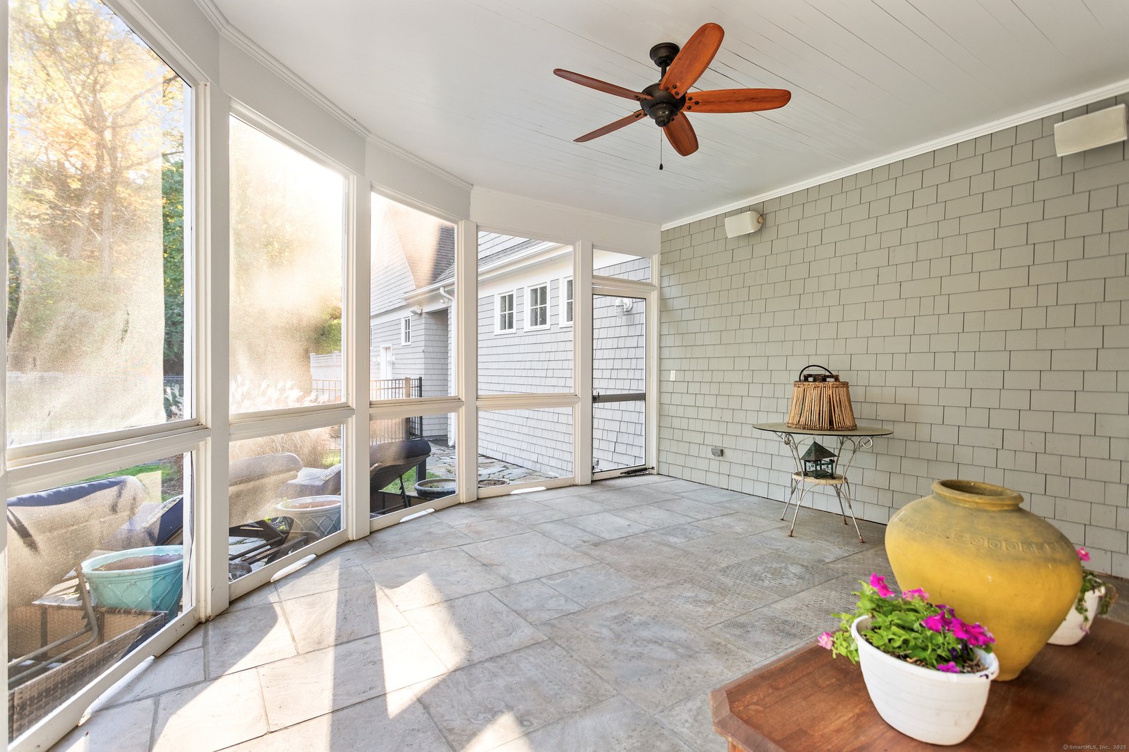 6 Winthrop Hills Photo 36