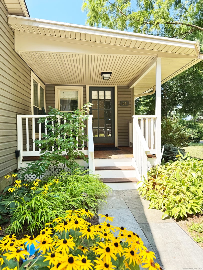 45 Hill Top Road Photo 4