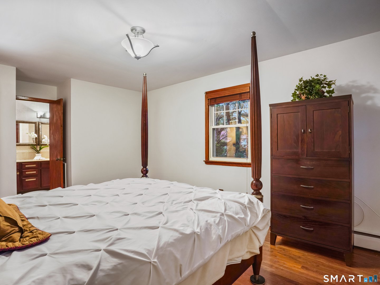 8 Dorset Road Photo 12