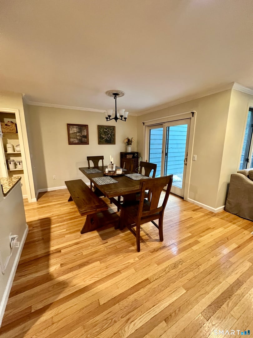 473 Evergreen Road Photo 6