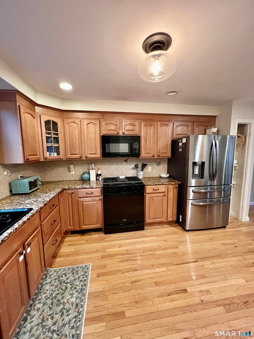 473 Evergreen Road Photo 11