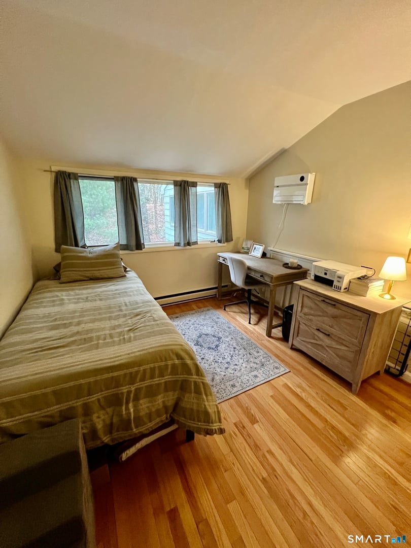 473 Evergreen Road Photo 23