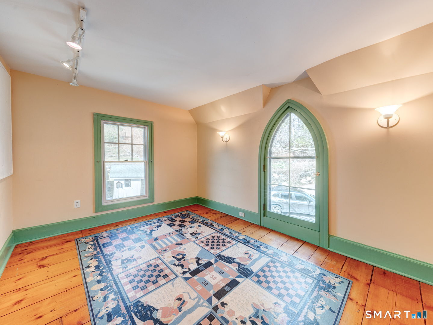 6 Pelton Hill Photo 19