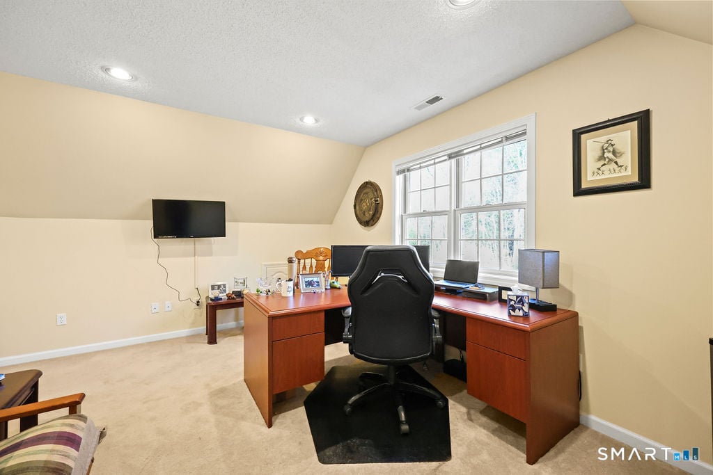 73 High Valley Drive Photo 26