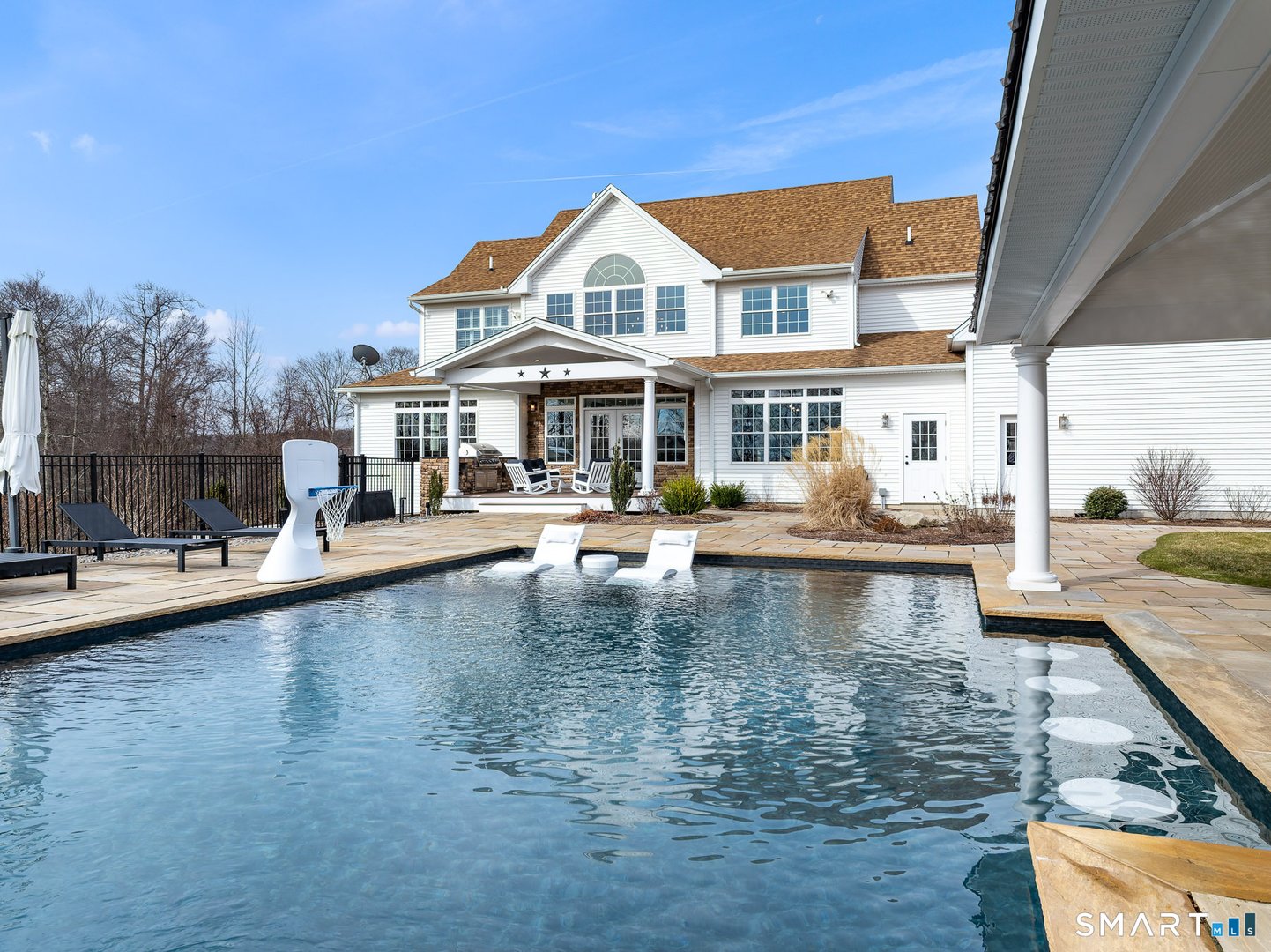 42 Starr Lane Photo 10