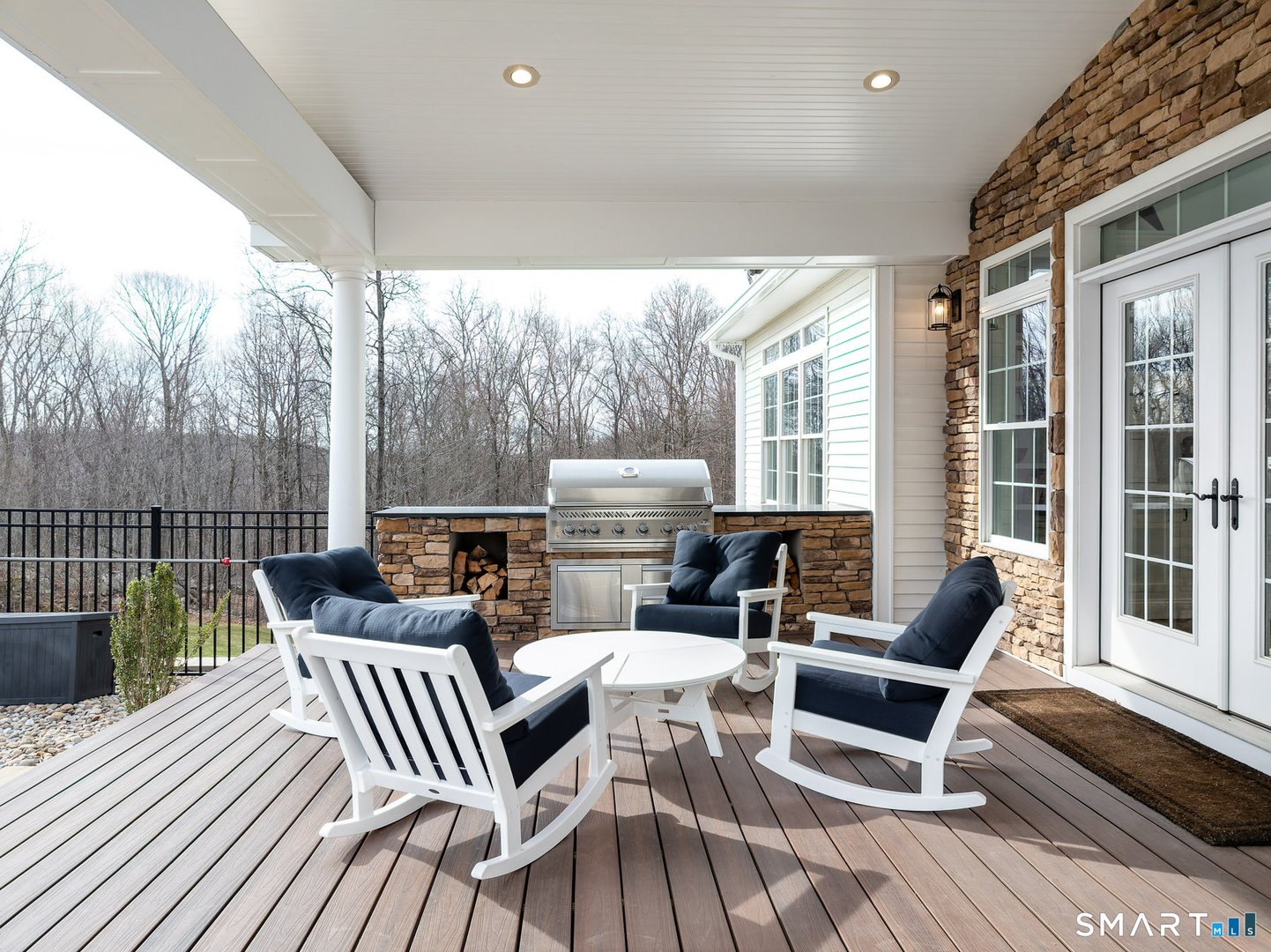 42 Starr Lane Photo 12