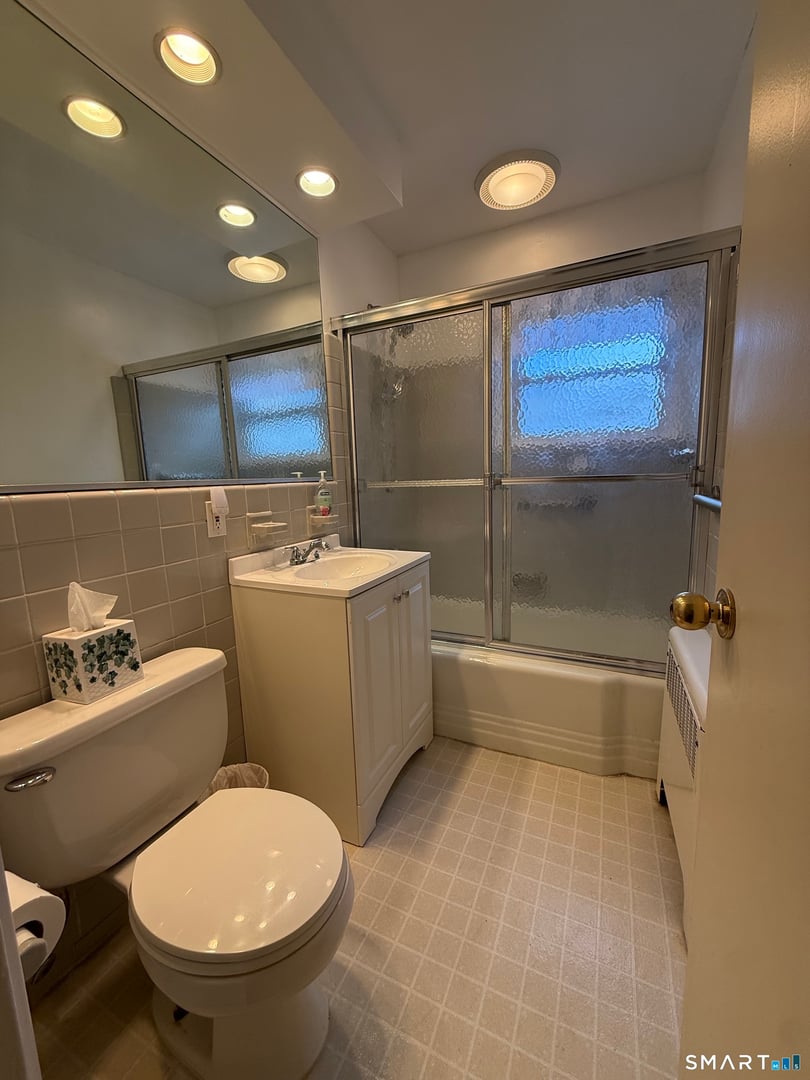 104 Strawberry Hill Avenue  #2 Photo 12