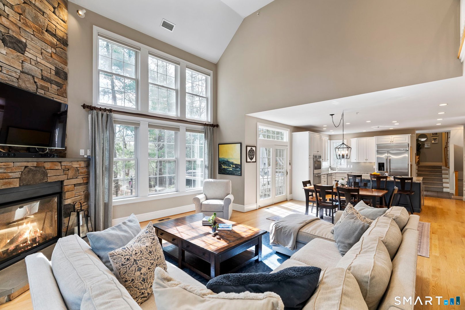 1197 Neipsic Road Photo 5