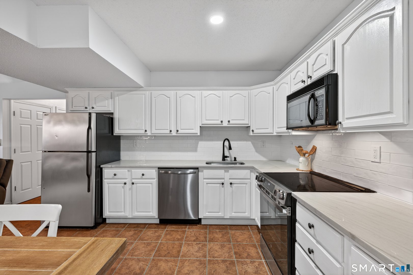 10 Mill Road Photo 23