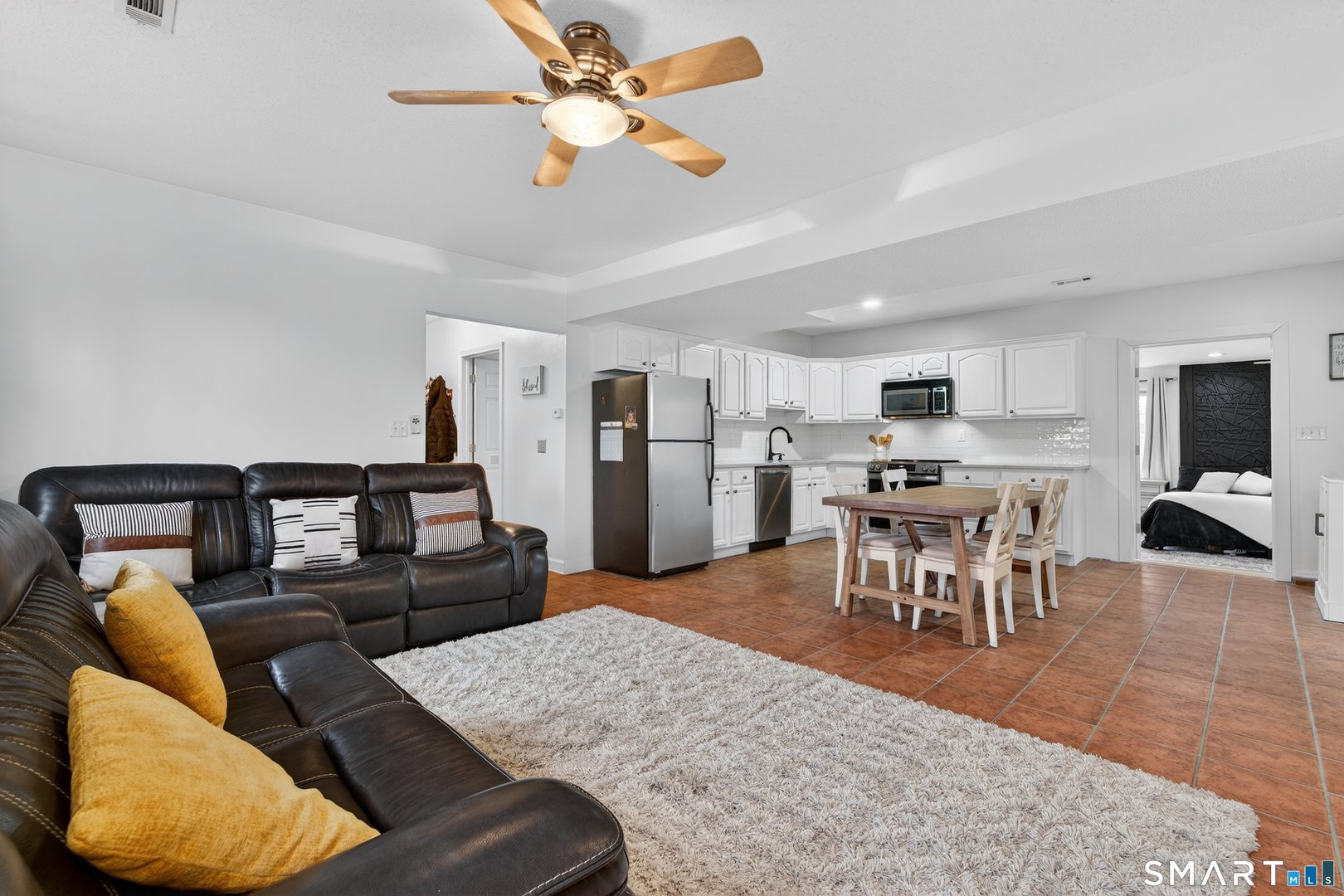 10 Mill Road Photo 24