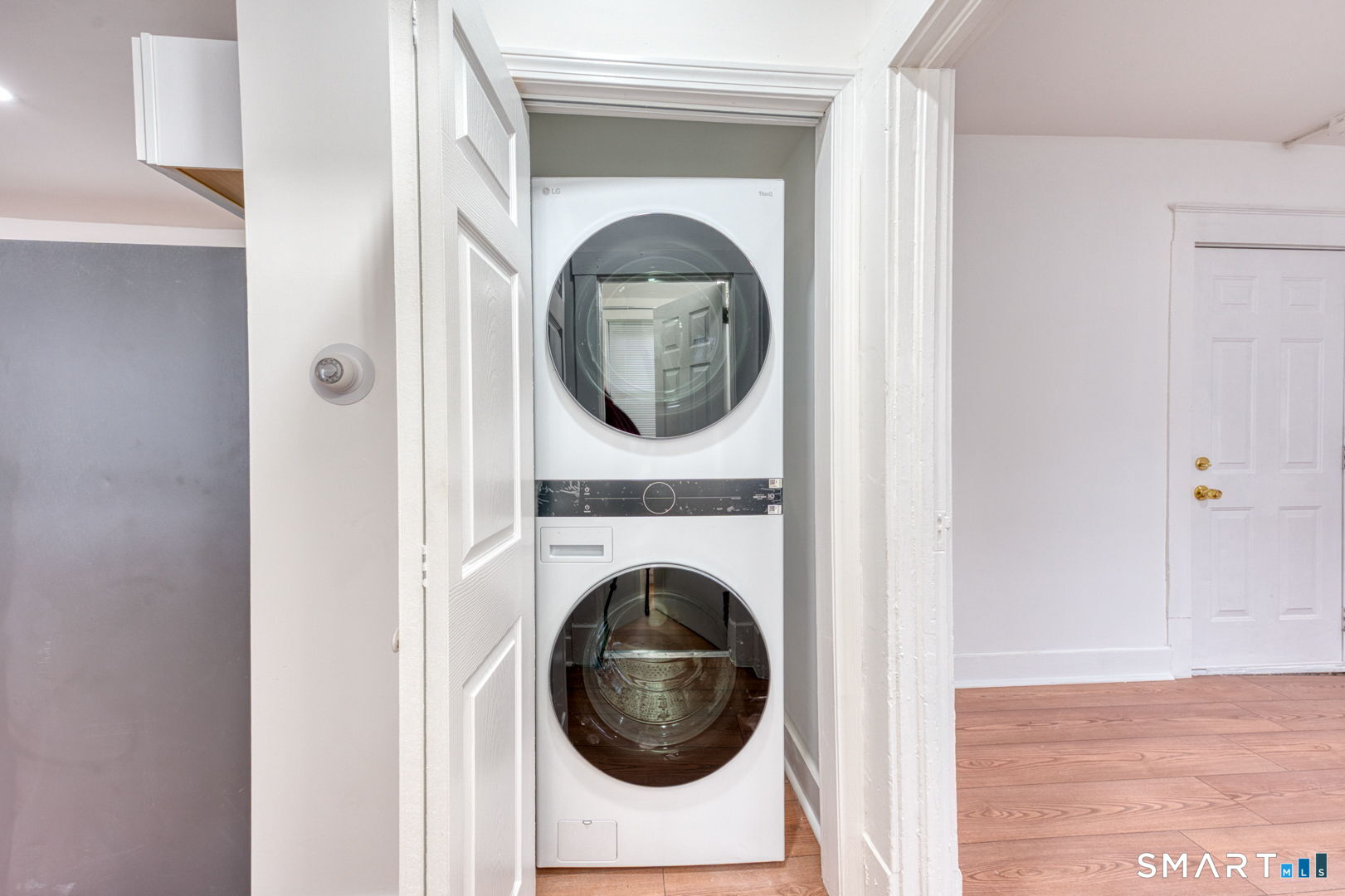 152 Oak Street  #1S Photo 8