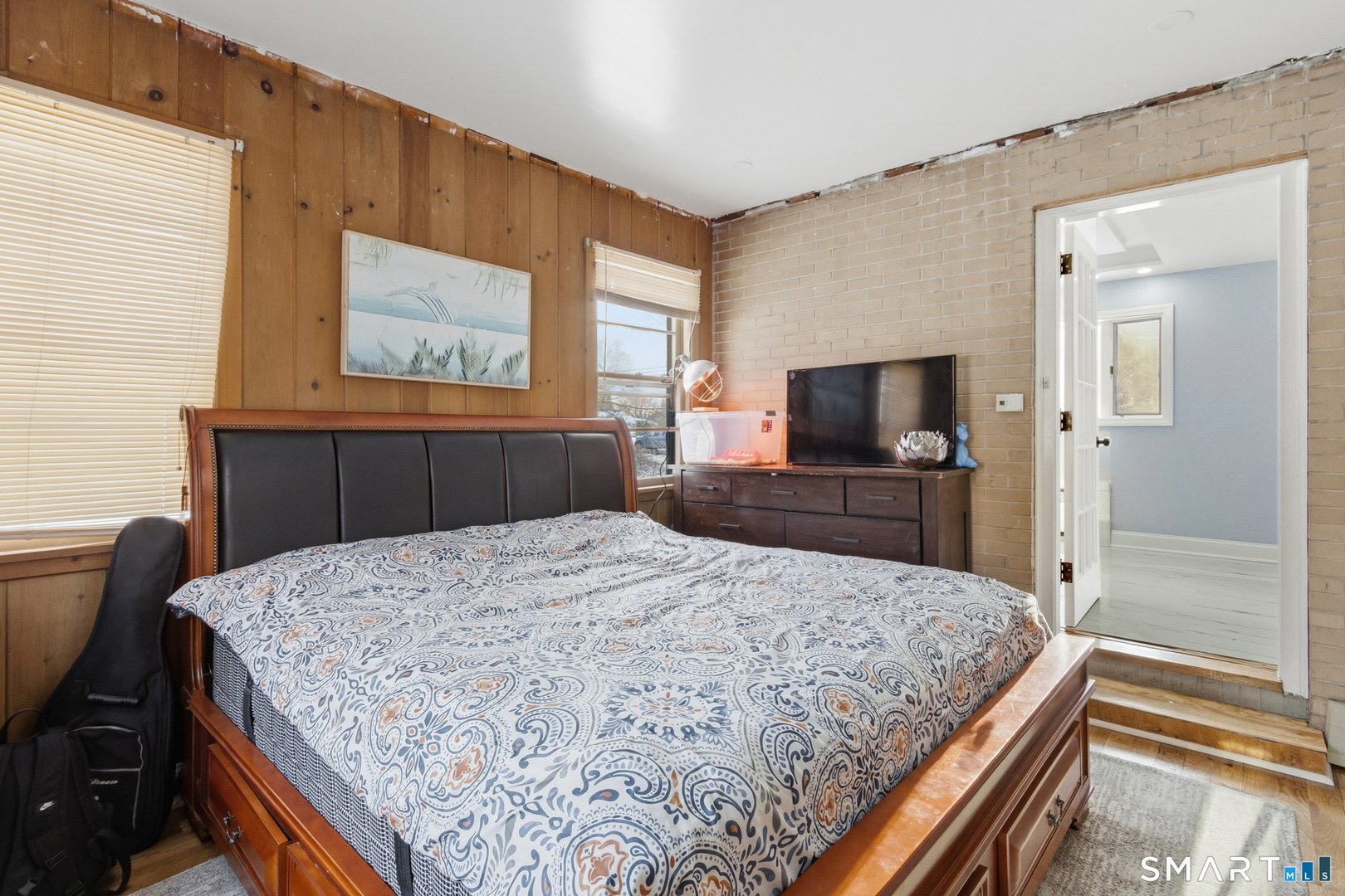 589 Racebrook Road Photo 20