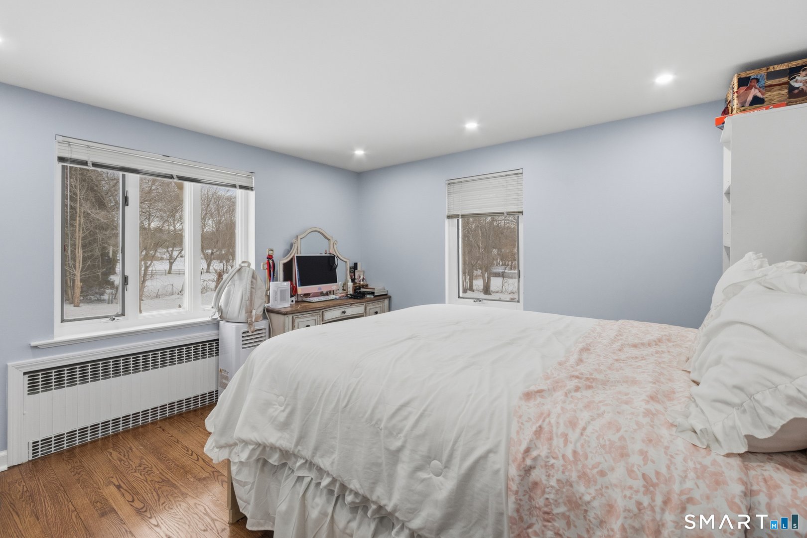 589 Racebrook Road Photo 38