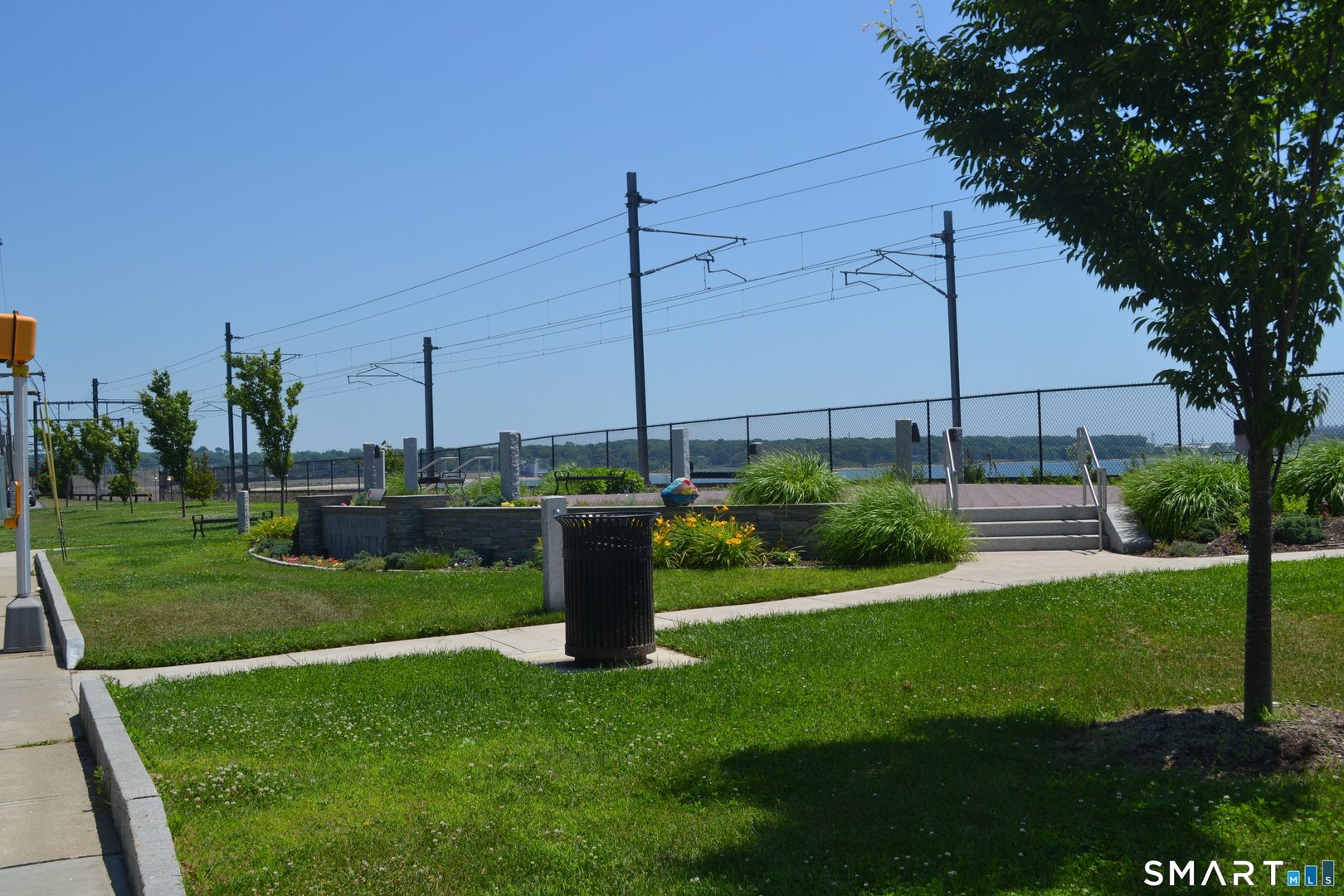 11 Smith Avenue Photo 20