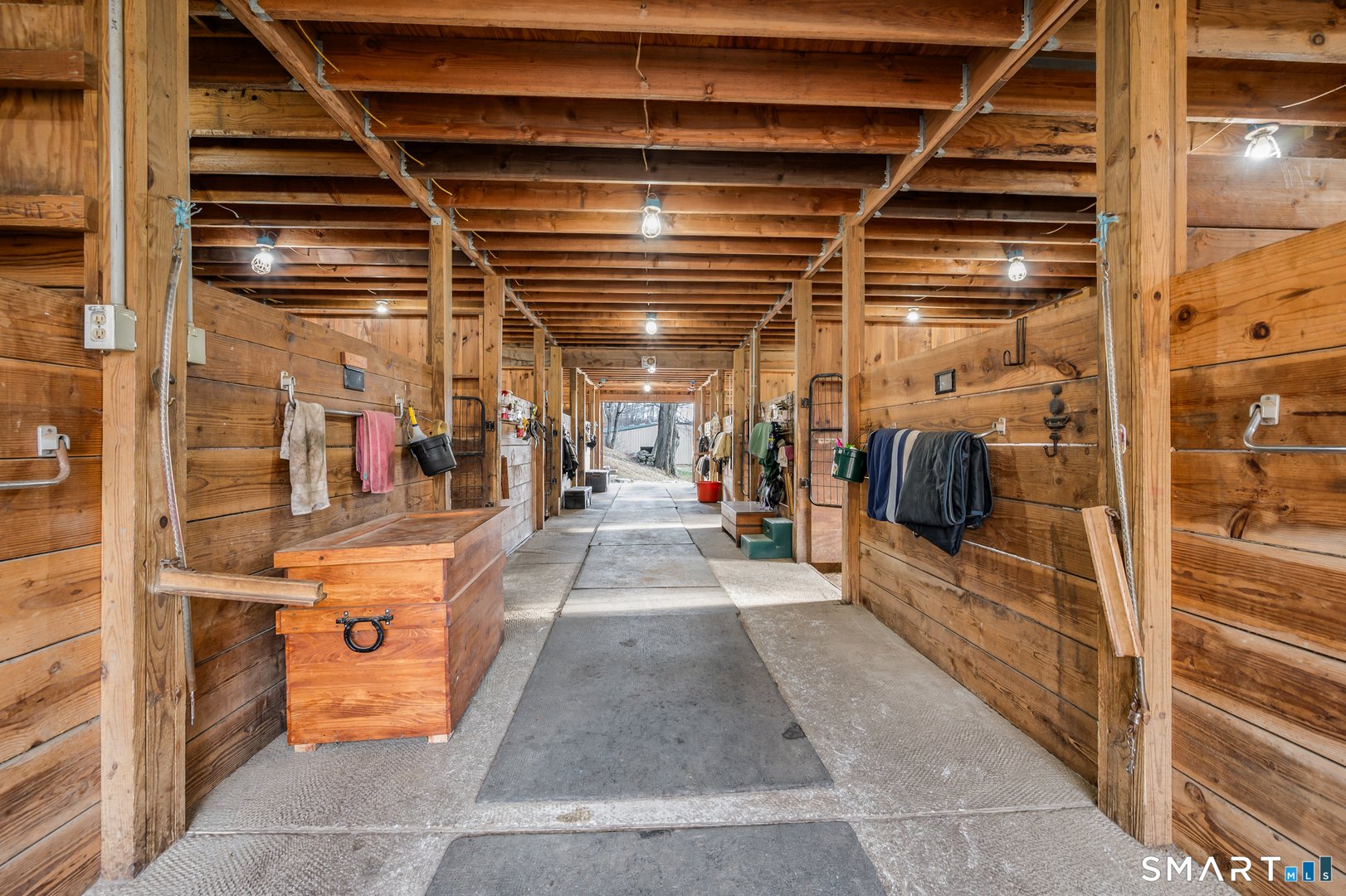 76 Cowles Road Photo 4