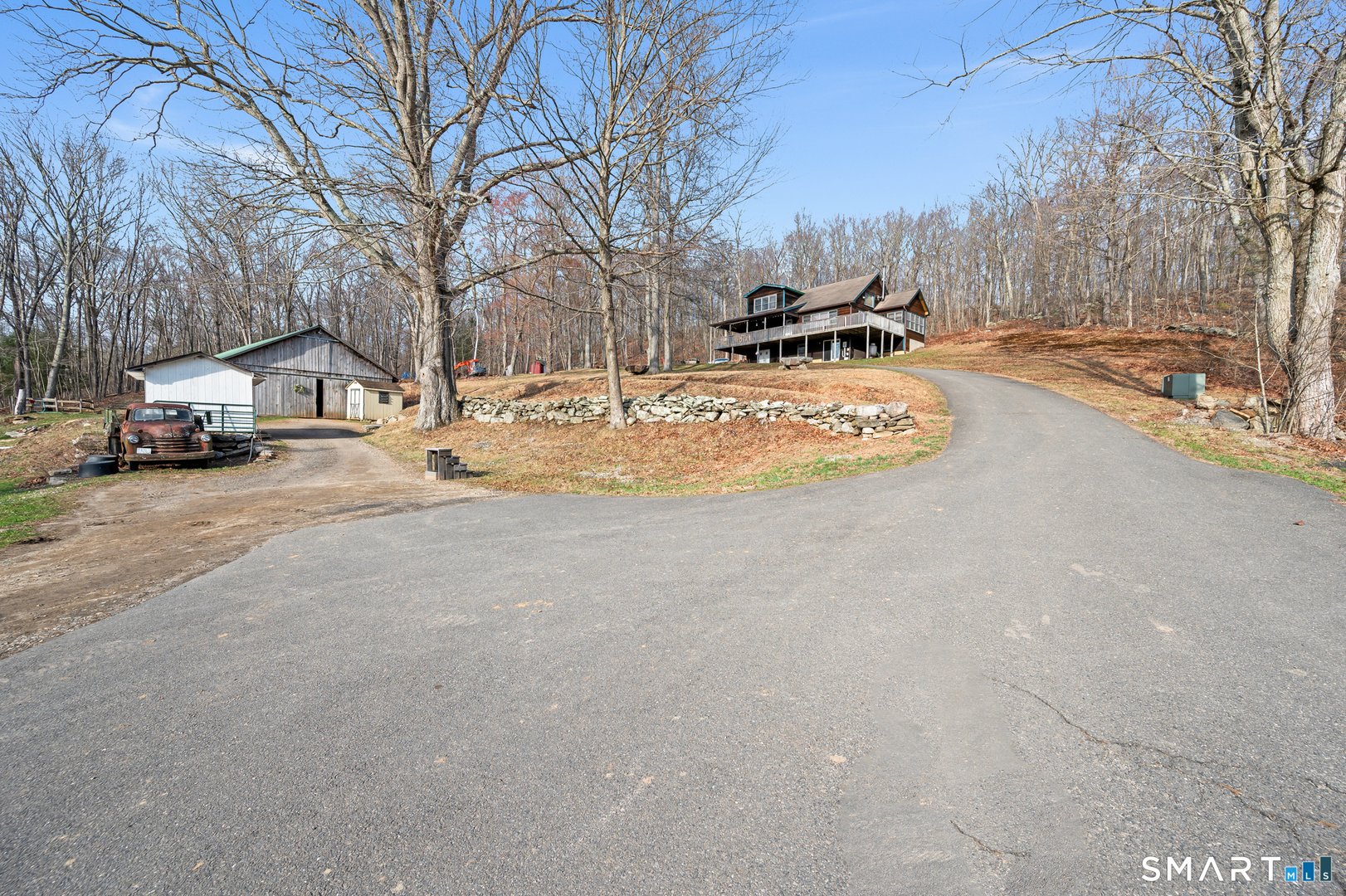 76 Cowles Road Photo 18