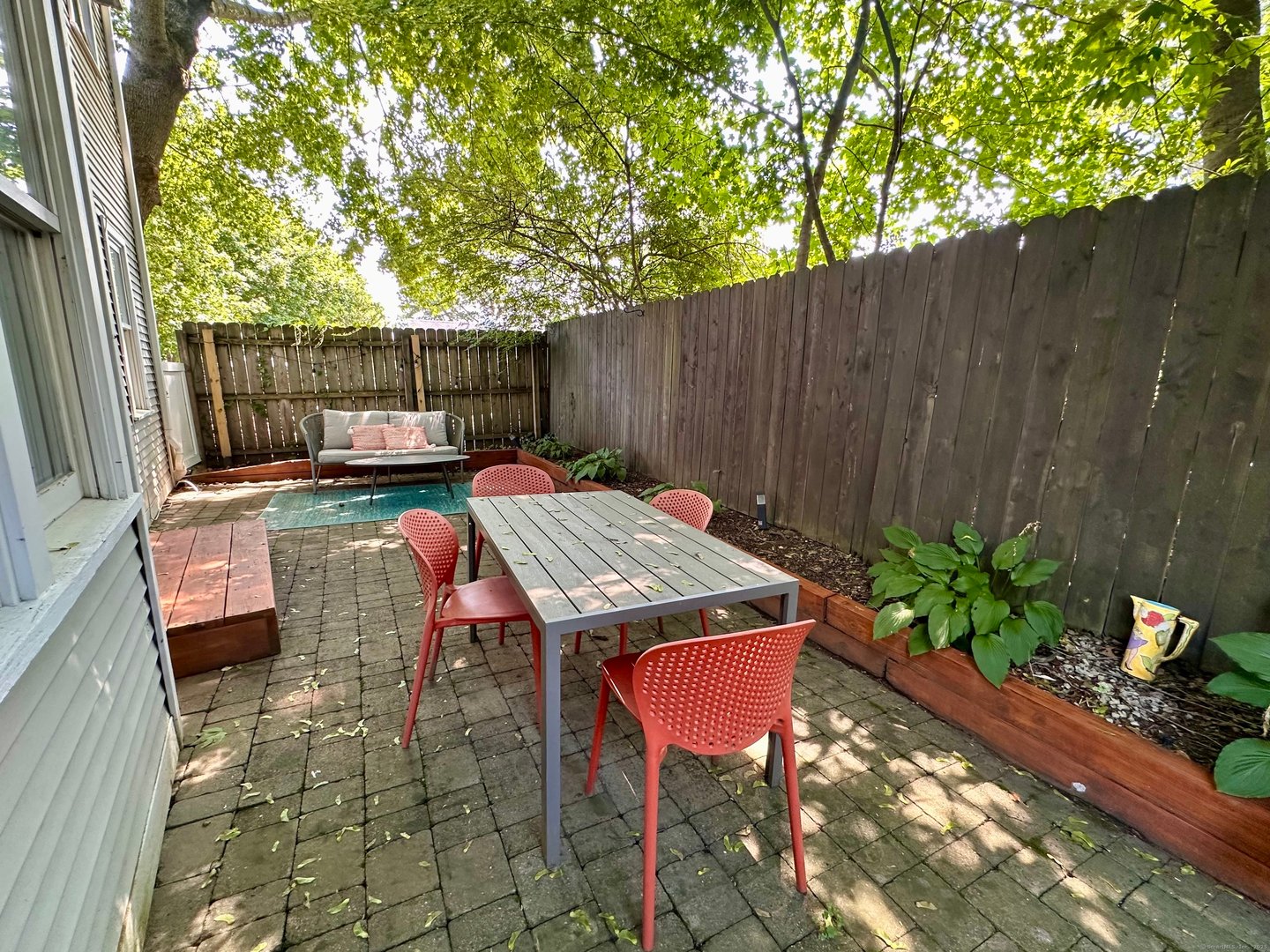 44 Warren Street Photo 23