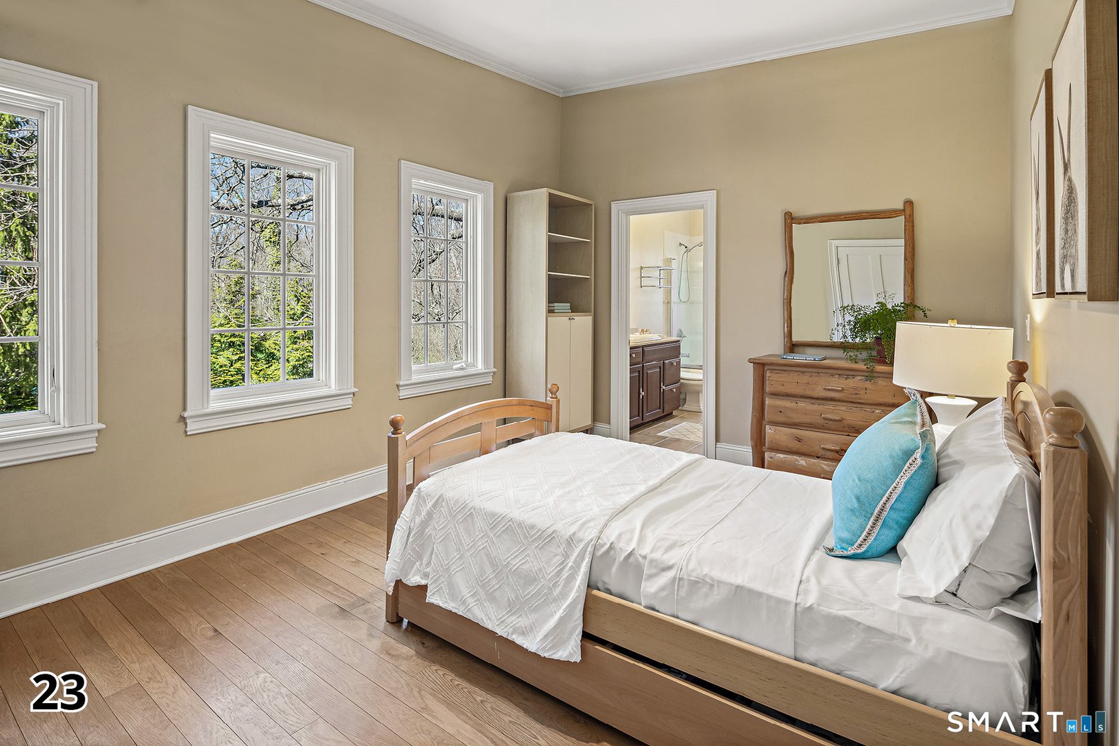 32 Steep Hill Road Photo 21