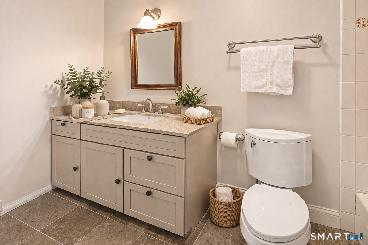 32 Steep Hill Road Photo 24