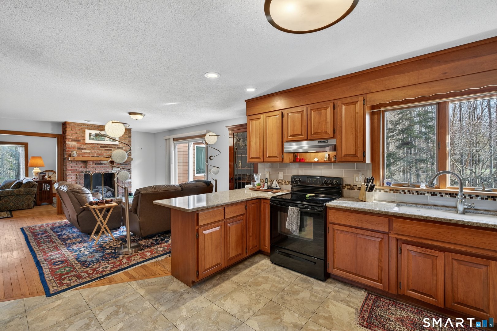 33 Valley Drive Photo 14