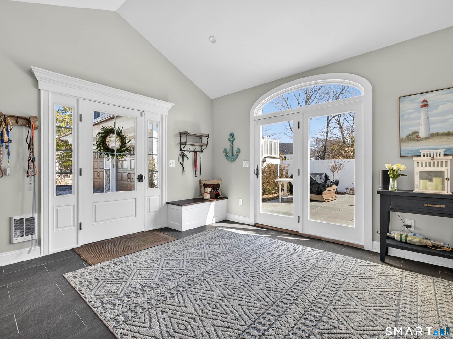 22 Park Drive Photo 6