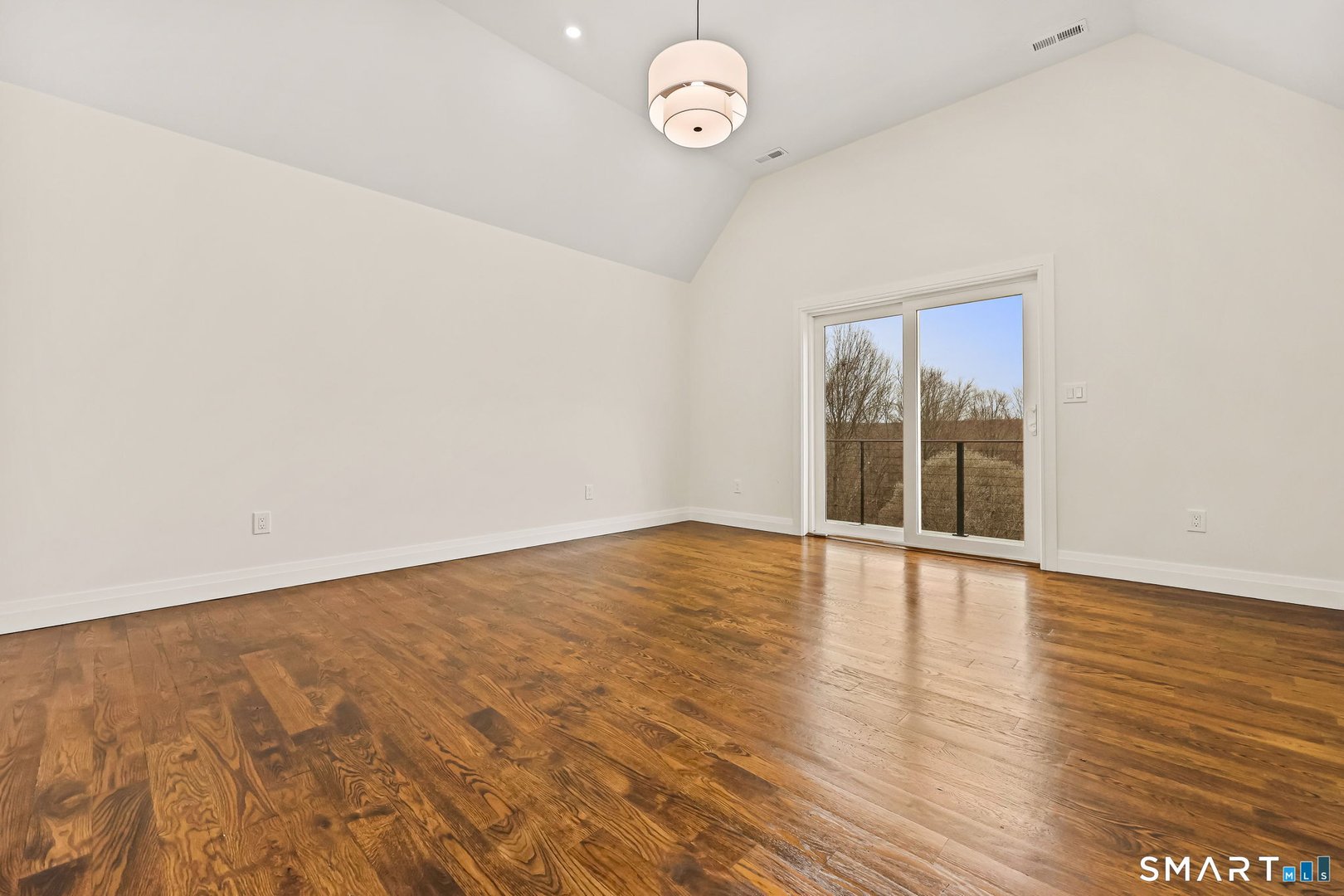 41 Crown View Drive Photo 33