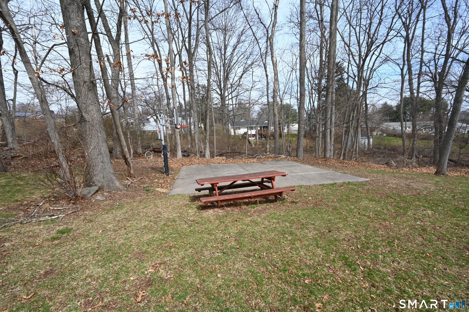 46 Mcmahon Lane Photo 3